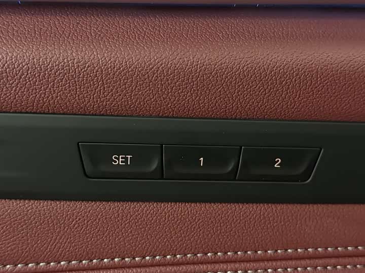 Фото 9 - BMW 5 Series Hybrid