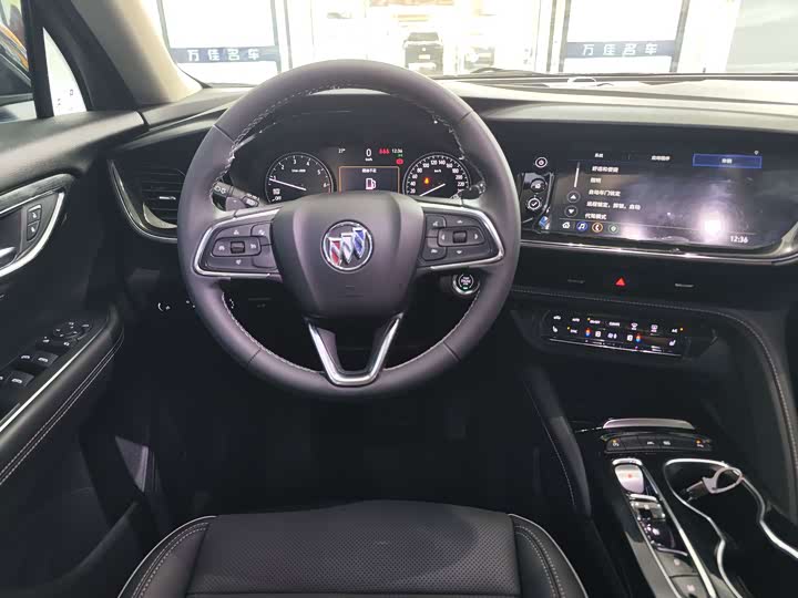 Фото 9 - Buick Envision Plus