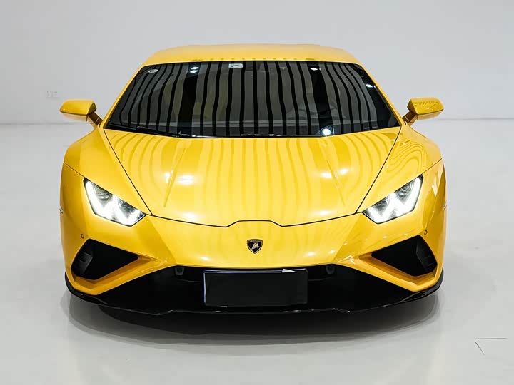 Фото 2 - Lamborghini Huracán