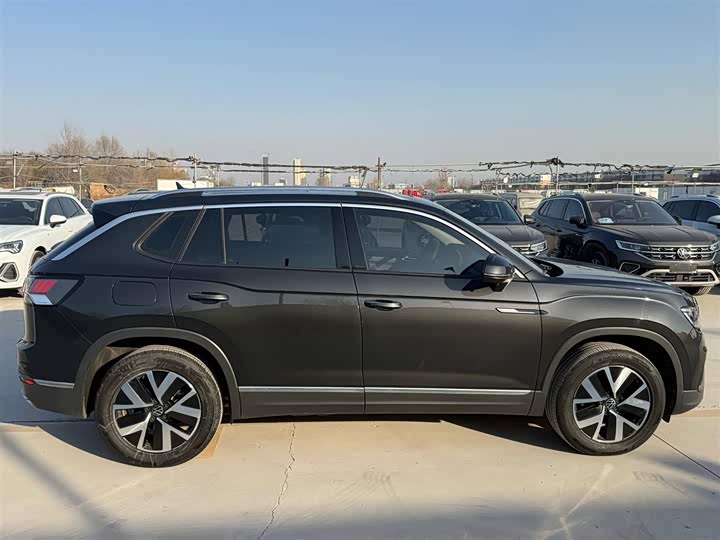 Фото 3 - Volkswagen Tayron