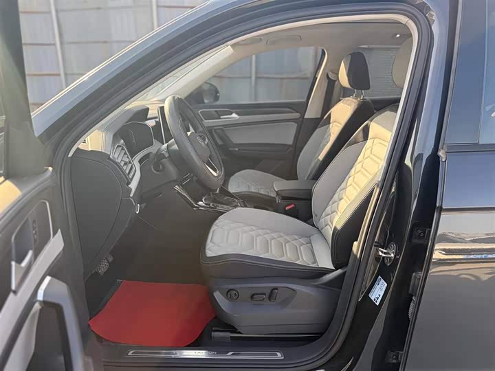 Фото 7 - Volkswagen Tayron