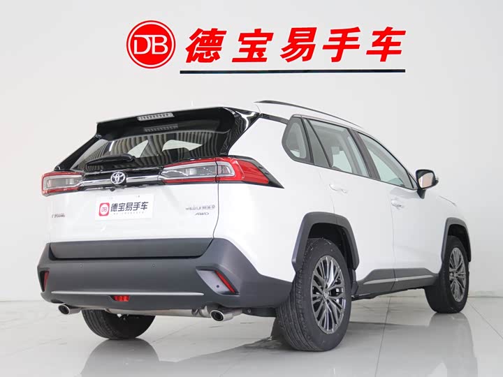 Photo 4 - Toyota Wildlander