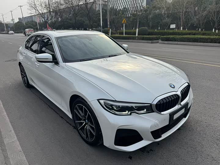 Фото 3 - BMW 3 Series