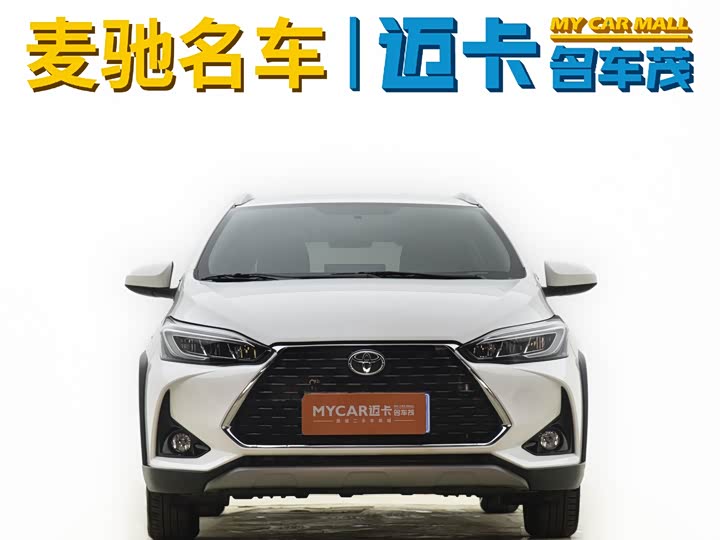 Фото 2 - Toyota Yaris L Hatchback