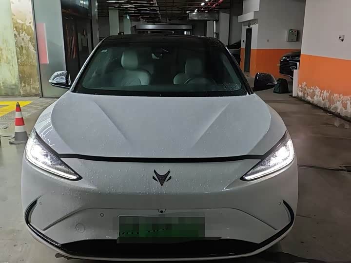 Фото 2 - BAIC Arcfox Alpha S