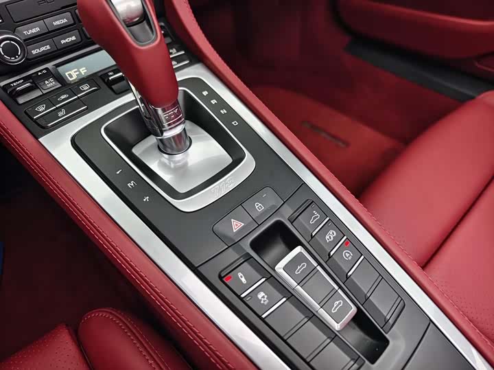 Фото 8 - Porsche 718