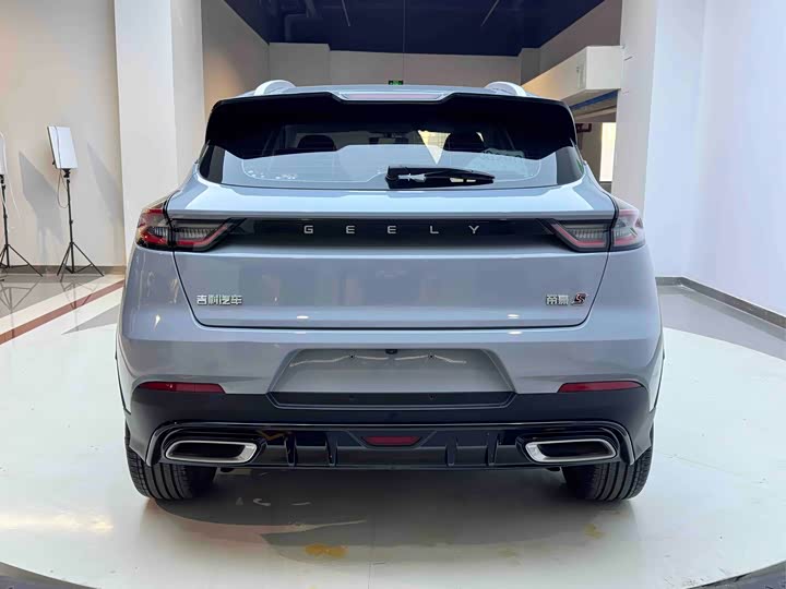 Фото 5 - Geely Emgrand GS