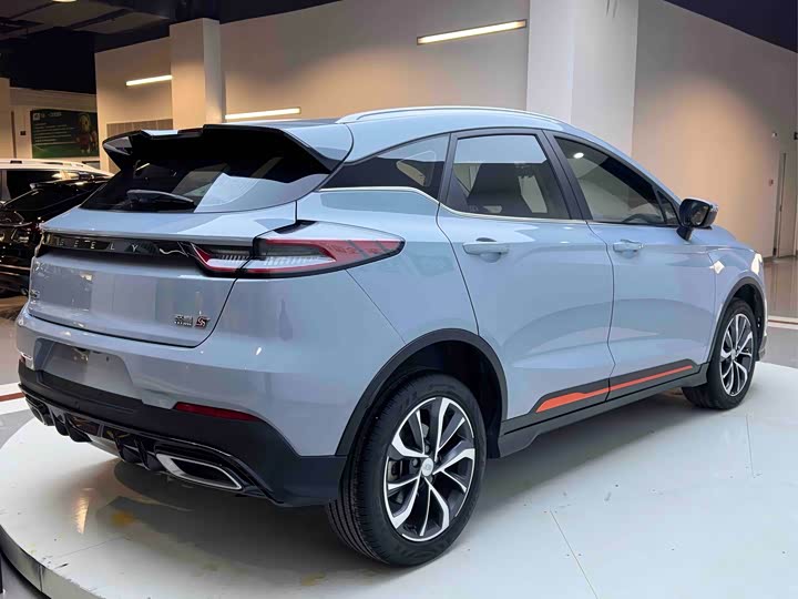 Фото 6 - Geely Emgrand GS