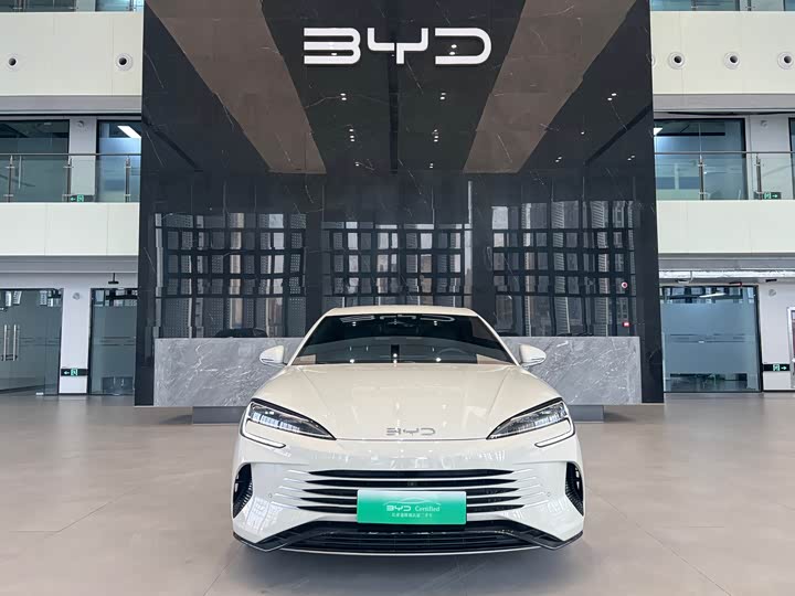 Фото 2 - BYD Seal 07 DM-i Hybrid