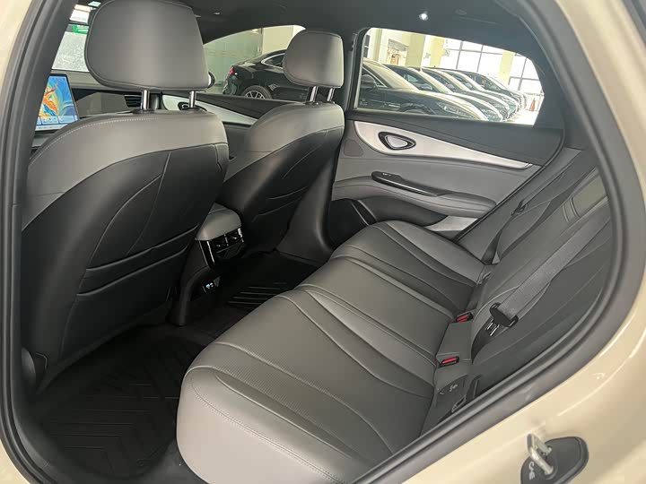 Фото 7 - BYD Seal 07 DM-i Hybrid