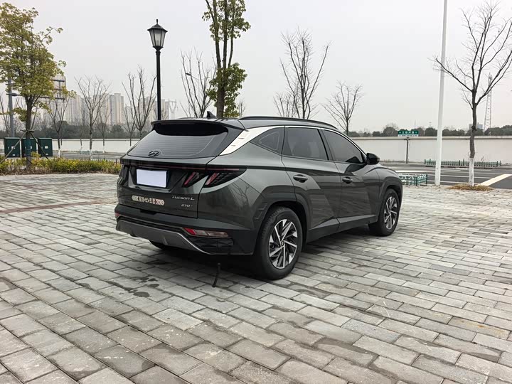 Фото 7 - Hyundai Tucson L