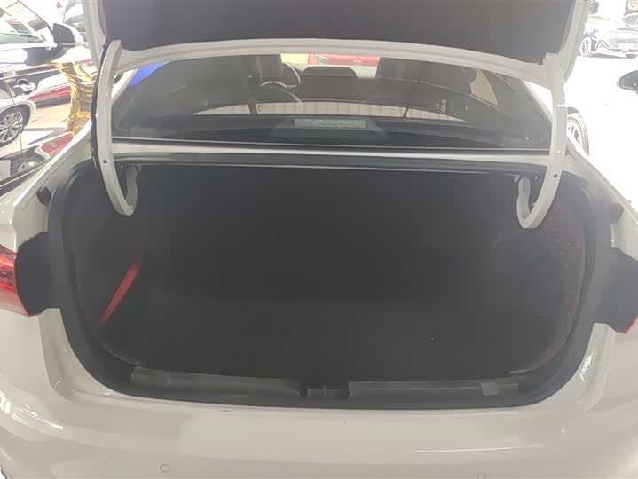 Фото 4 - Volkswagen Bora