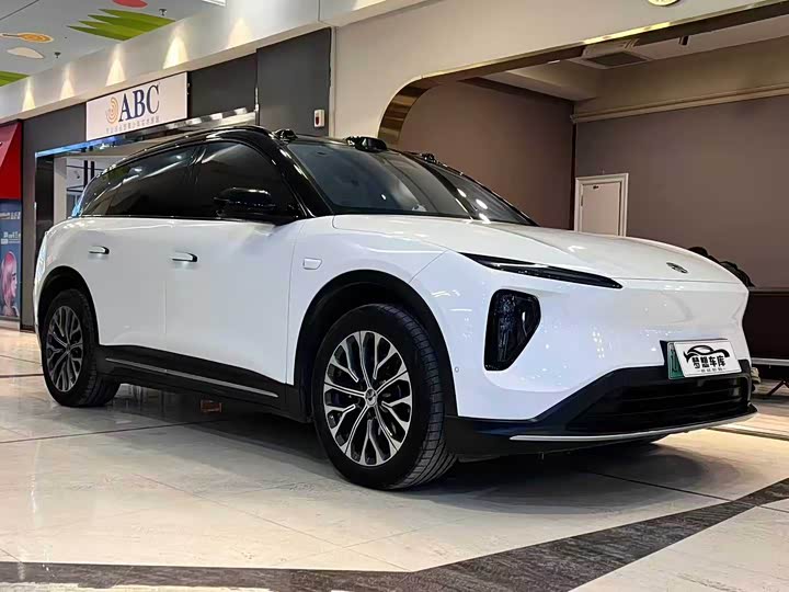 Фото 3 - Nio ES6