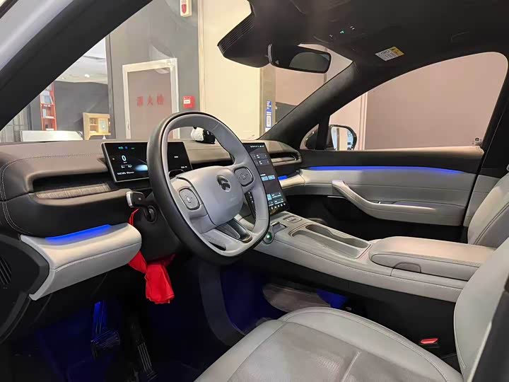 Фото 4 - Nio ES6