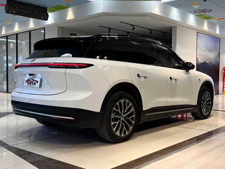 Фото 9 - Nio ES6