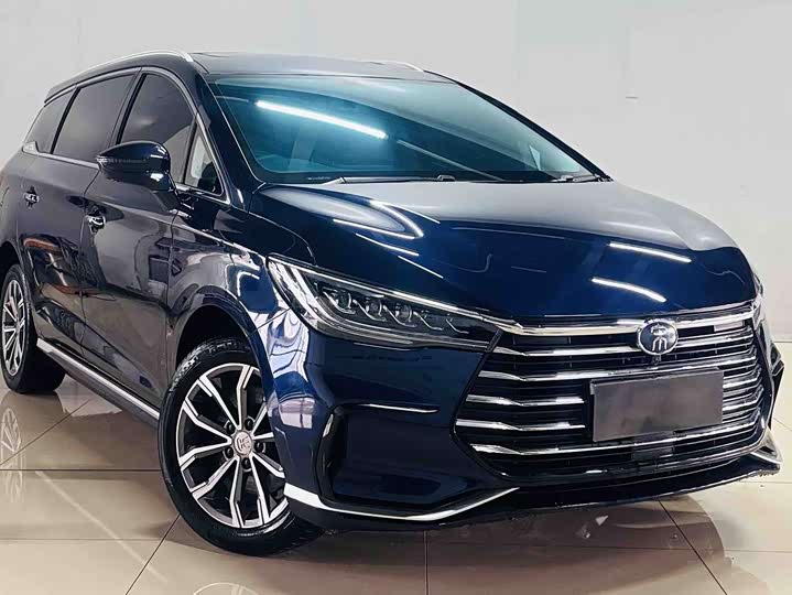 Фото 3 - BYD Song Max