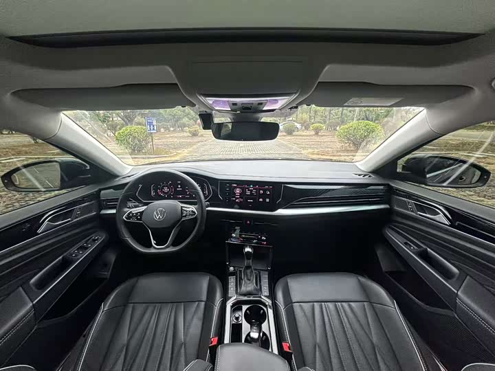 Фото 5 - Volkswagen Passat