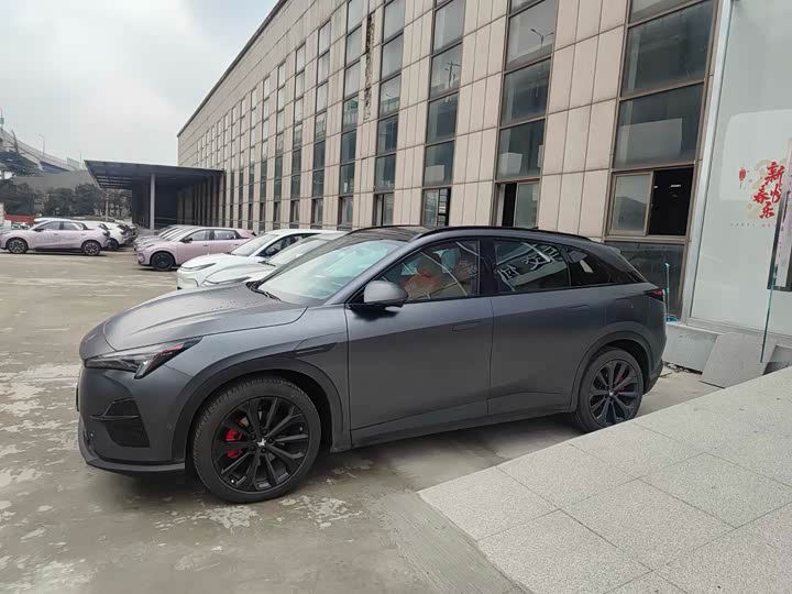 Фото 1 - BAIC Arcfox Alpha T5