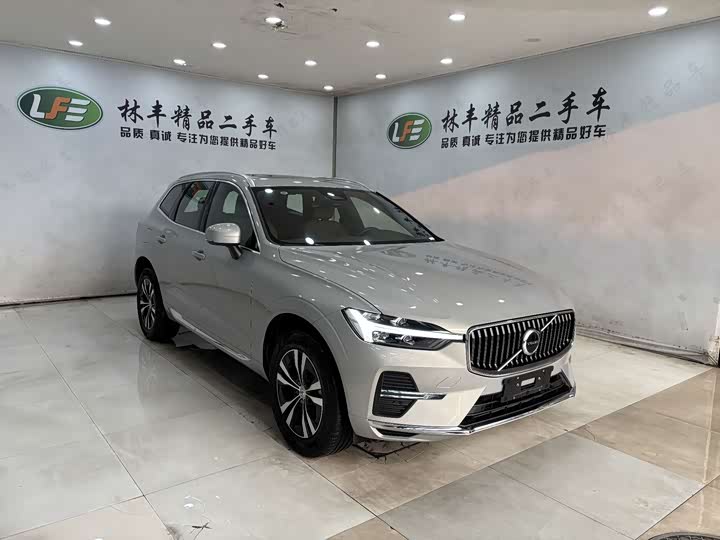 Фото 3 - Volvo XC60