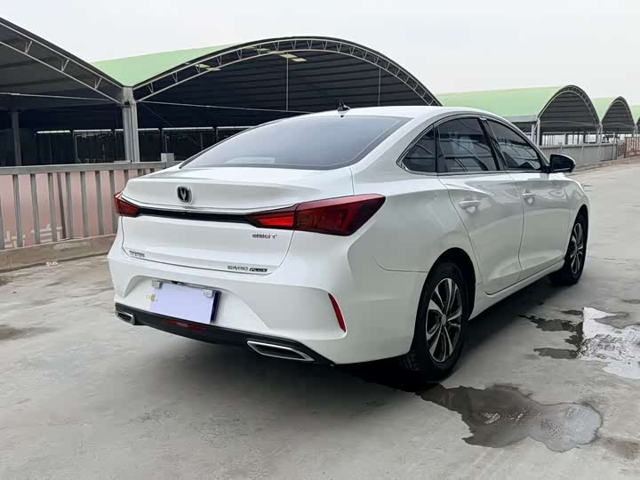 Фото 6 - Changan Eado Plus