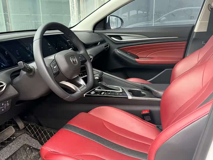 Фото 7 - Changan Eado Plus