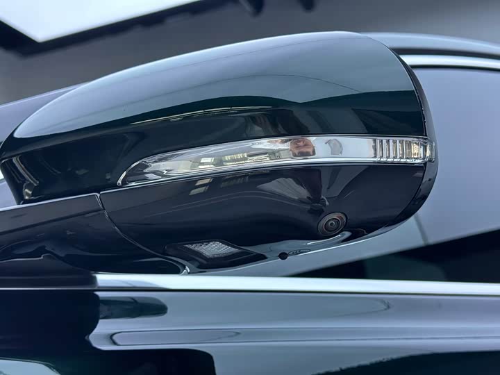 Фото 5 - Jaguar XF L