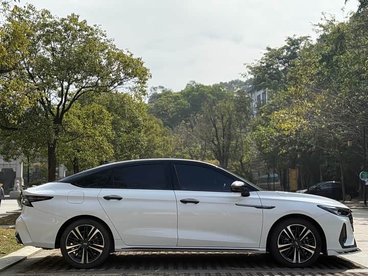 Фото 5 - Chery Arrizo 8