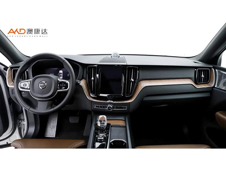 Фото 5 - Volvo XC60 Hybrid