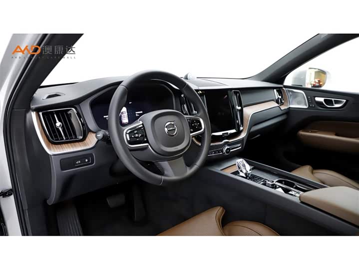 Фото 6 - Volvo XC60 Hybrid