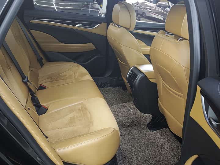 Фото 7 - Buick LaCrosse