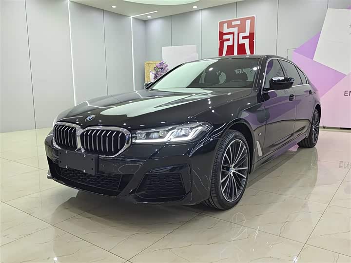 Фото 1 - BMW 5 Series