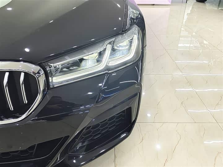 Фото 7 - BMW 5 Series
