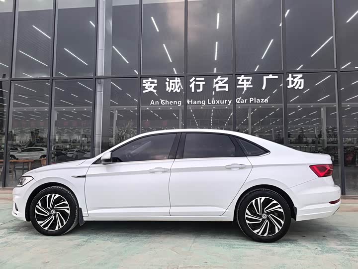 Фото 4 - Volkswagen Sagitar L