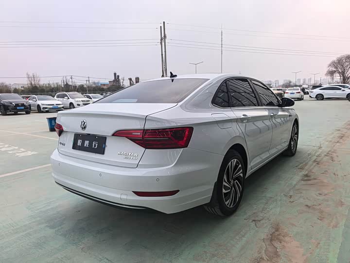 Фото 5 - Volkswagen Sagitar L