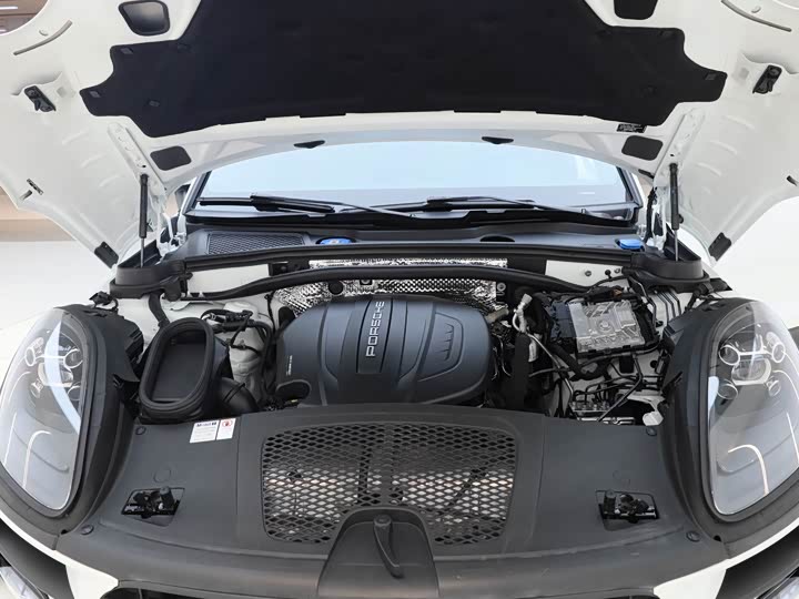 Фото 7 - Porsche Macan