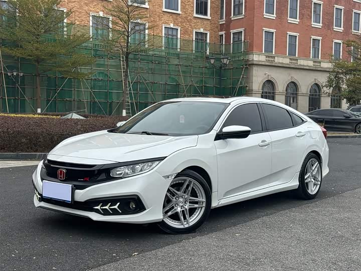 Фото 1 - Honda Civic