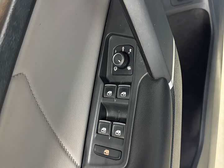 Фото 7 - Volkswagen Tayron