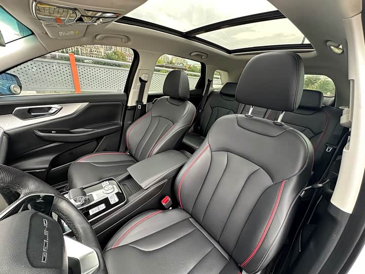 Фото 6 - Beijing X7