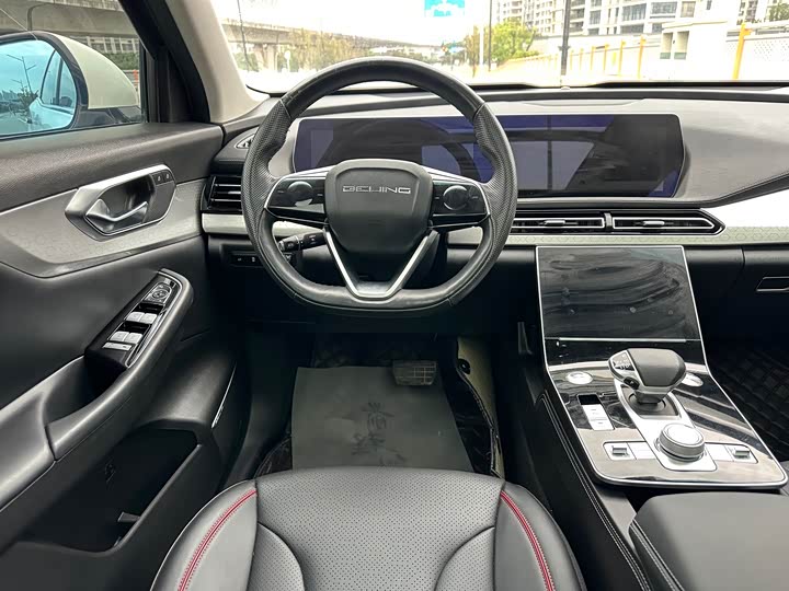 Фото 9 - Beijing X7