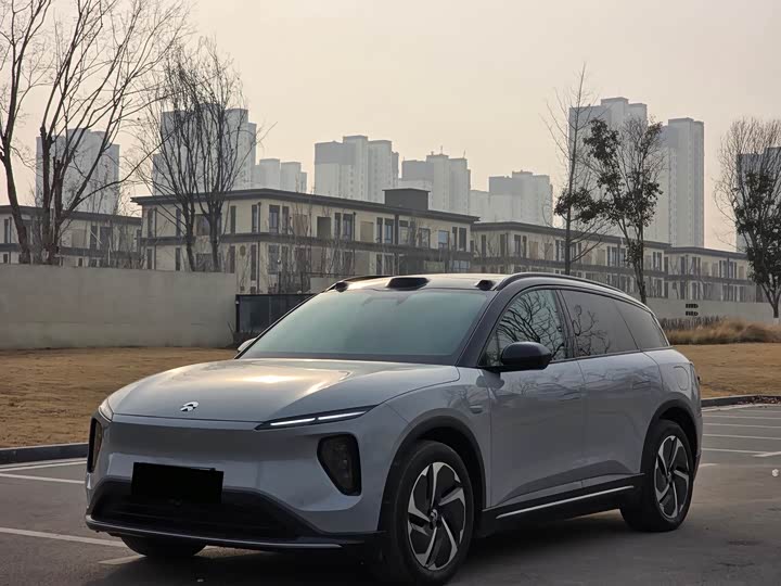 Фото 3 - Nio ES6