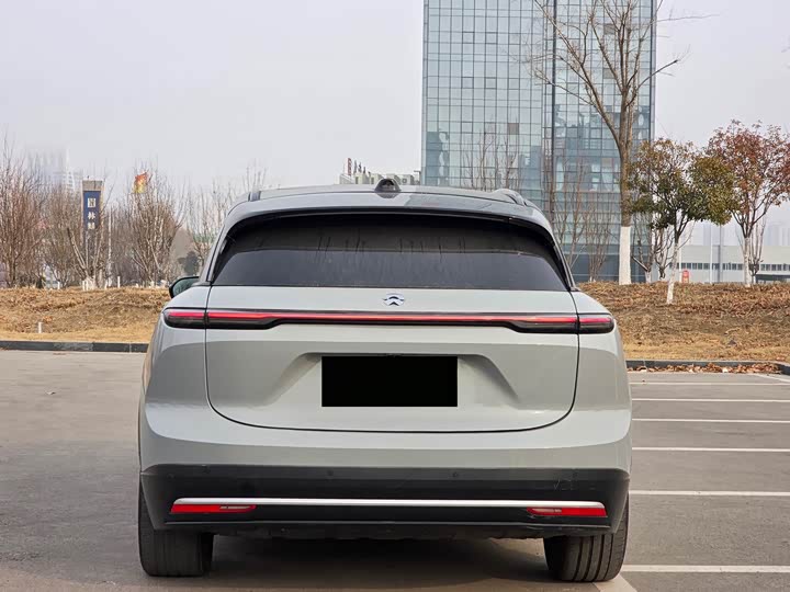 Фото 4 - Nio ES6