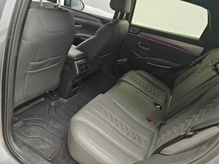 Фото 6 - BYD Song L DM-i Hybrid