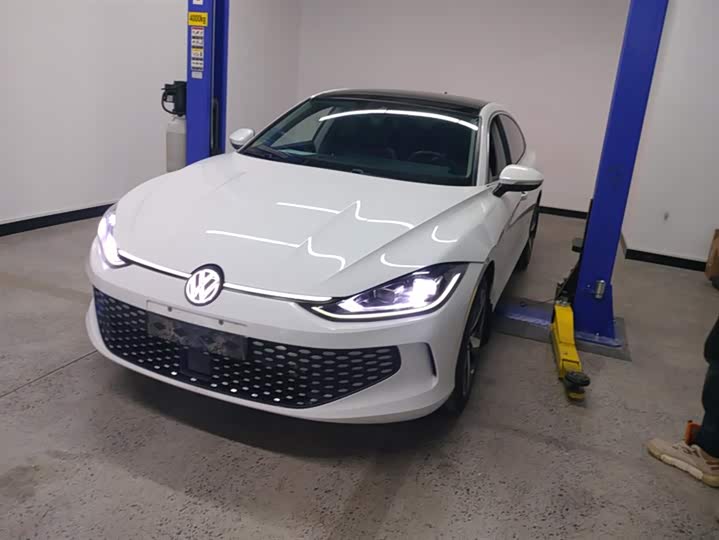 Фото 1 - Volkswagen Lamando L