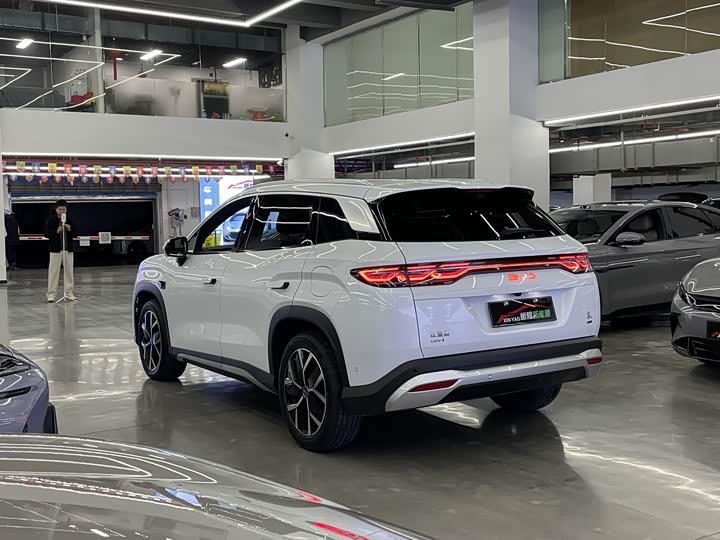 Фото 3 - BYD Song L DM-i Hybrid