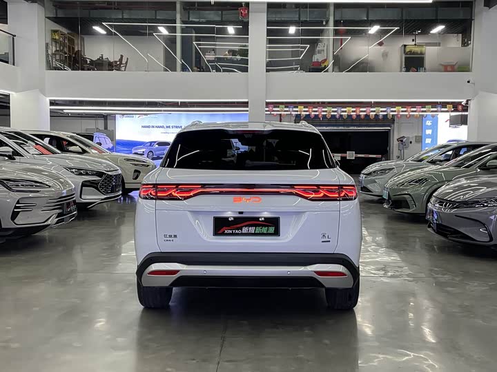 Фото 4 - BYD Song L DM-i Hybrid