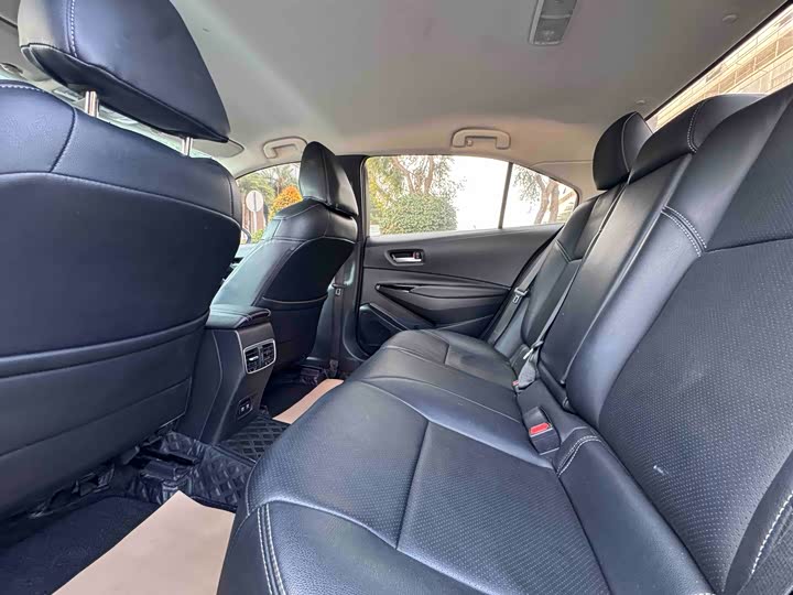 Фото 6 - Toyota Allion