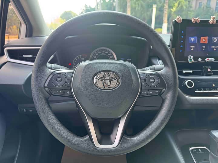 Фото 9 - Toyota Allion