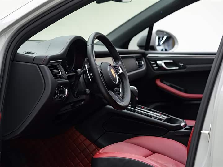 Фото 9 - Porsche Macan