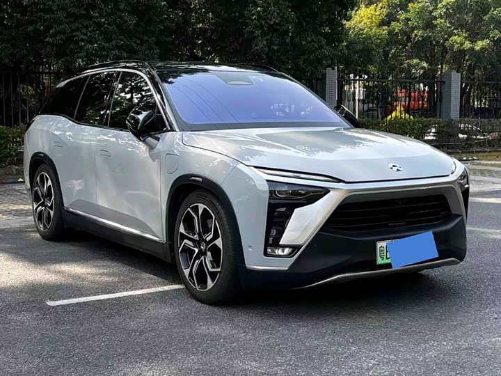 Фото 3 - Nio ES8