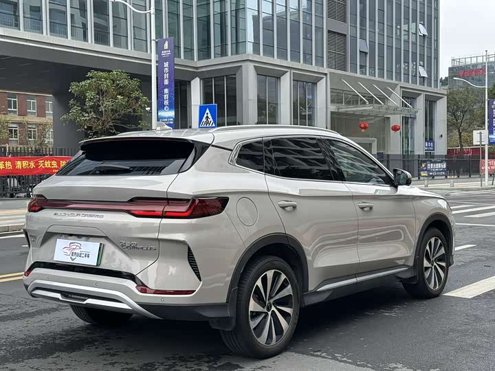 Фото 4 - BYD Song Plus Hybrid/EV